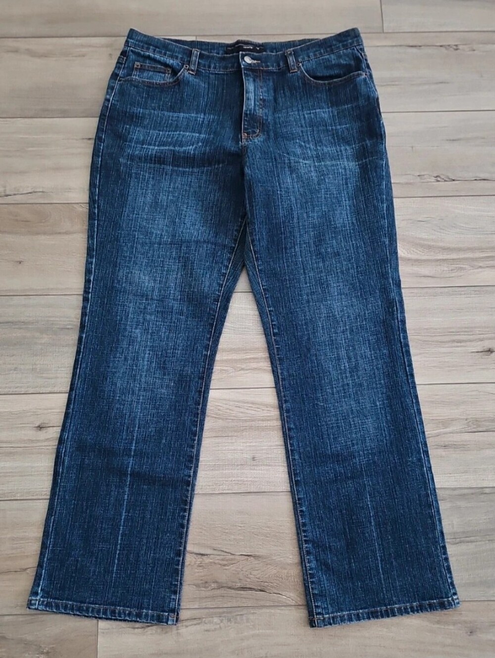 Venezia High Rise Straight Leg Jeans Medium Dark Wash 18 NWOT
